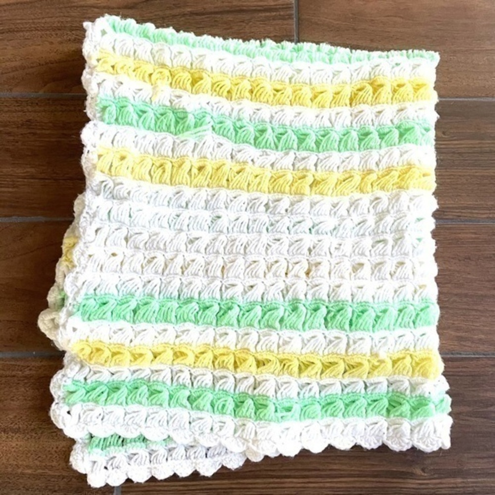 BABY Crochet white green and yellow Afghan square throw blanket